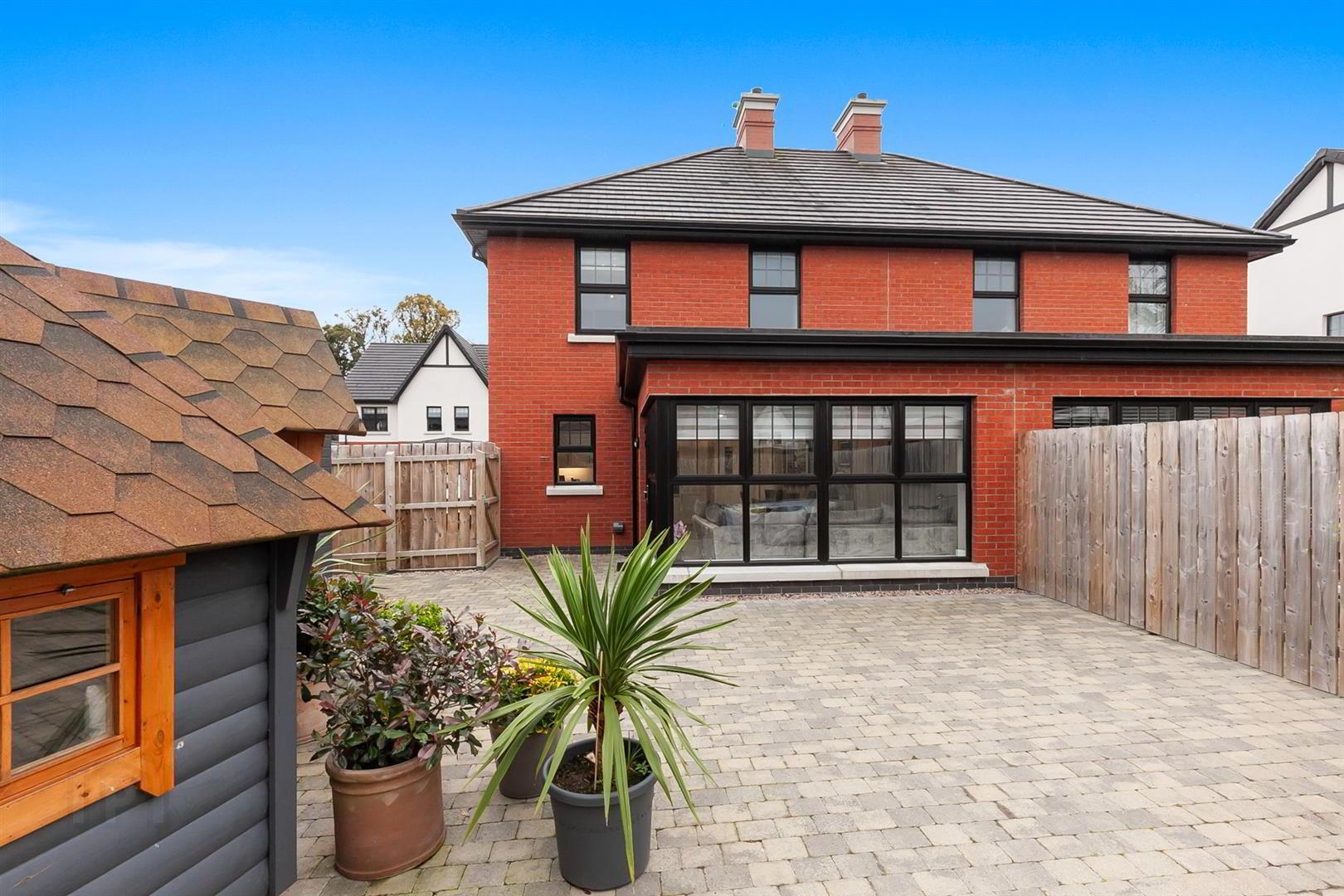 5 Oakfield Park Place 37 of 37