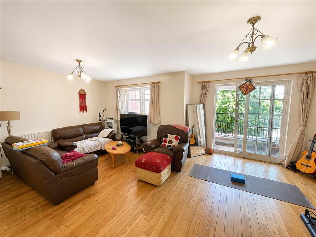 70 Beech Heights 2 of 14