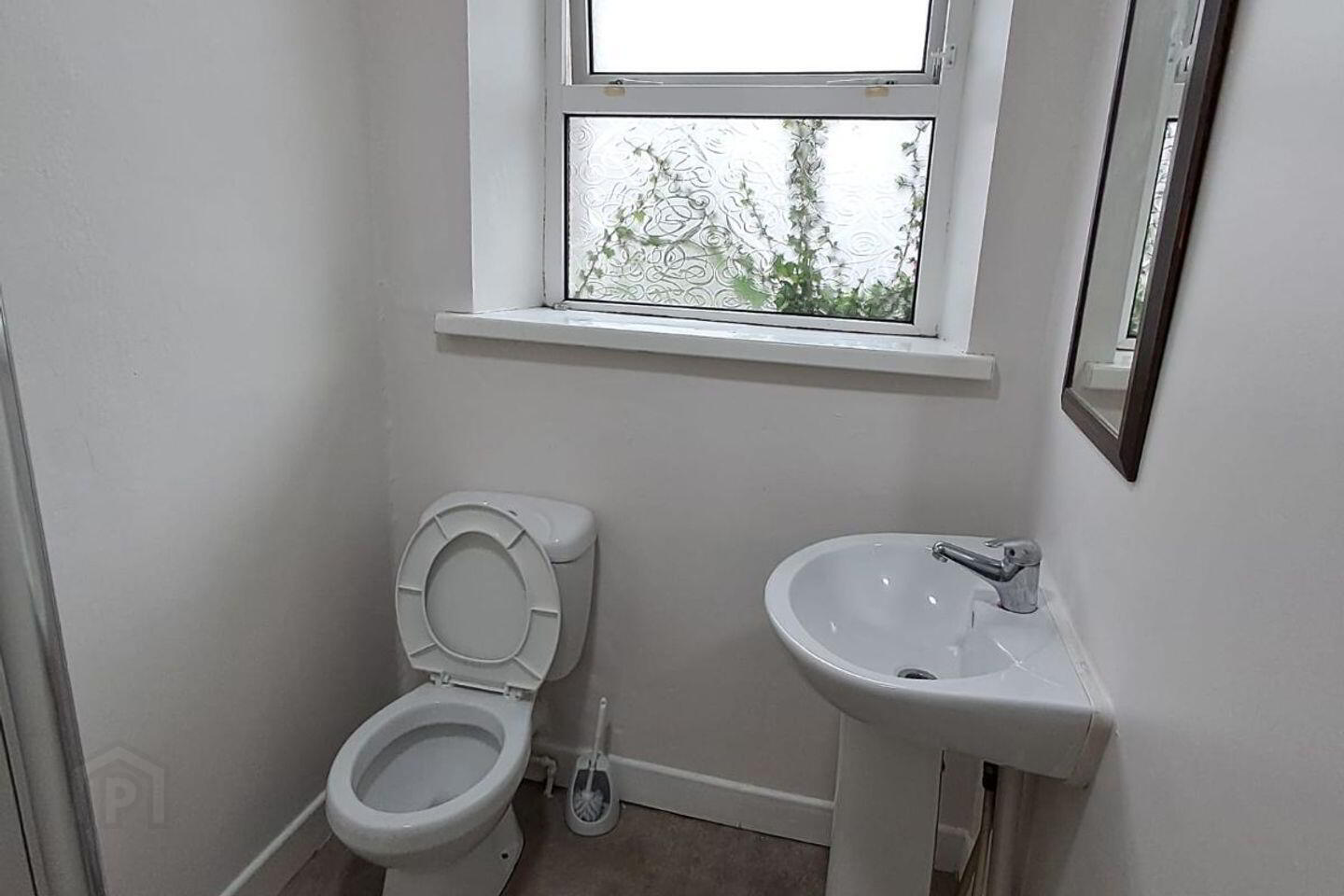Flat At 13 14 Henrietta Street 9 of 10