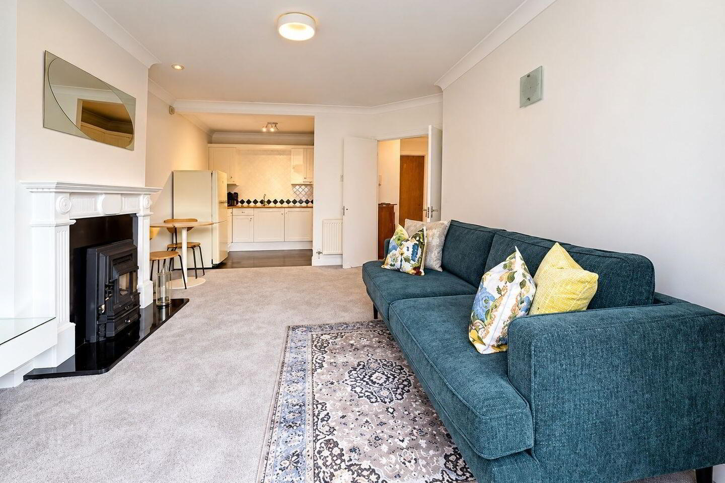 Seamount Apartments 2 of 12