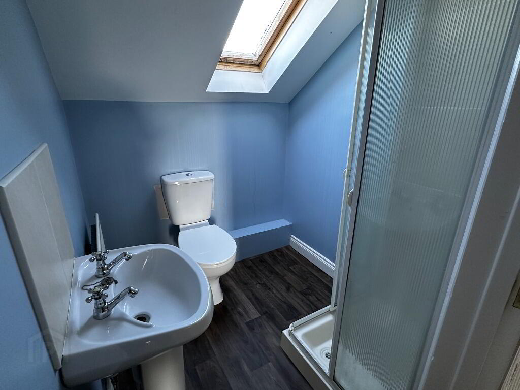5 Windsor Avenue Place 9 of 9