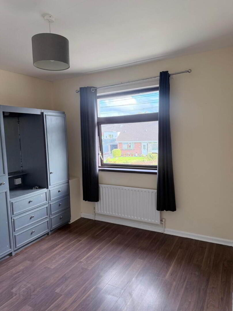 8 Cambourne Park 10 of 11