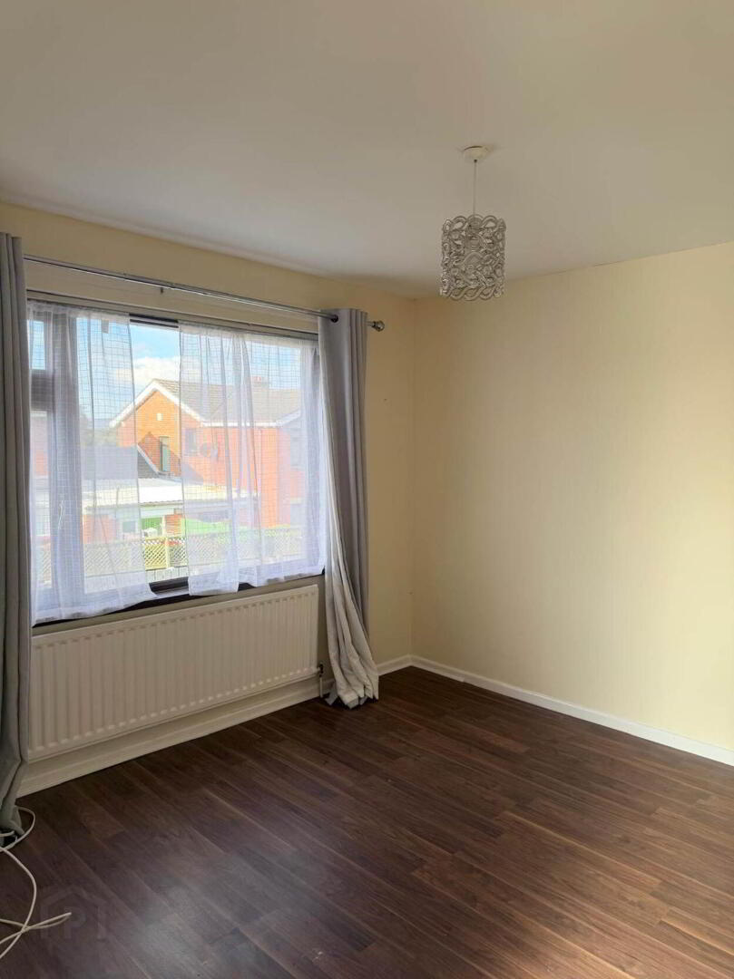 8 Cambourne Park 11 of 11