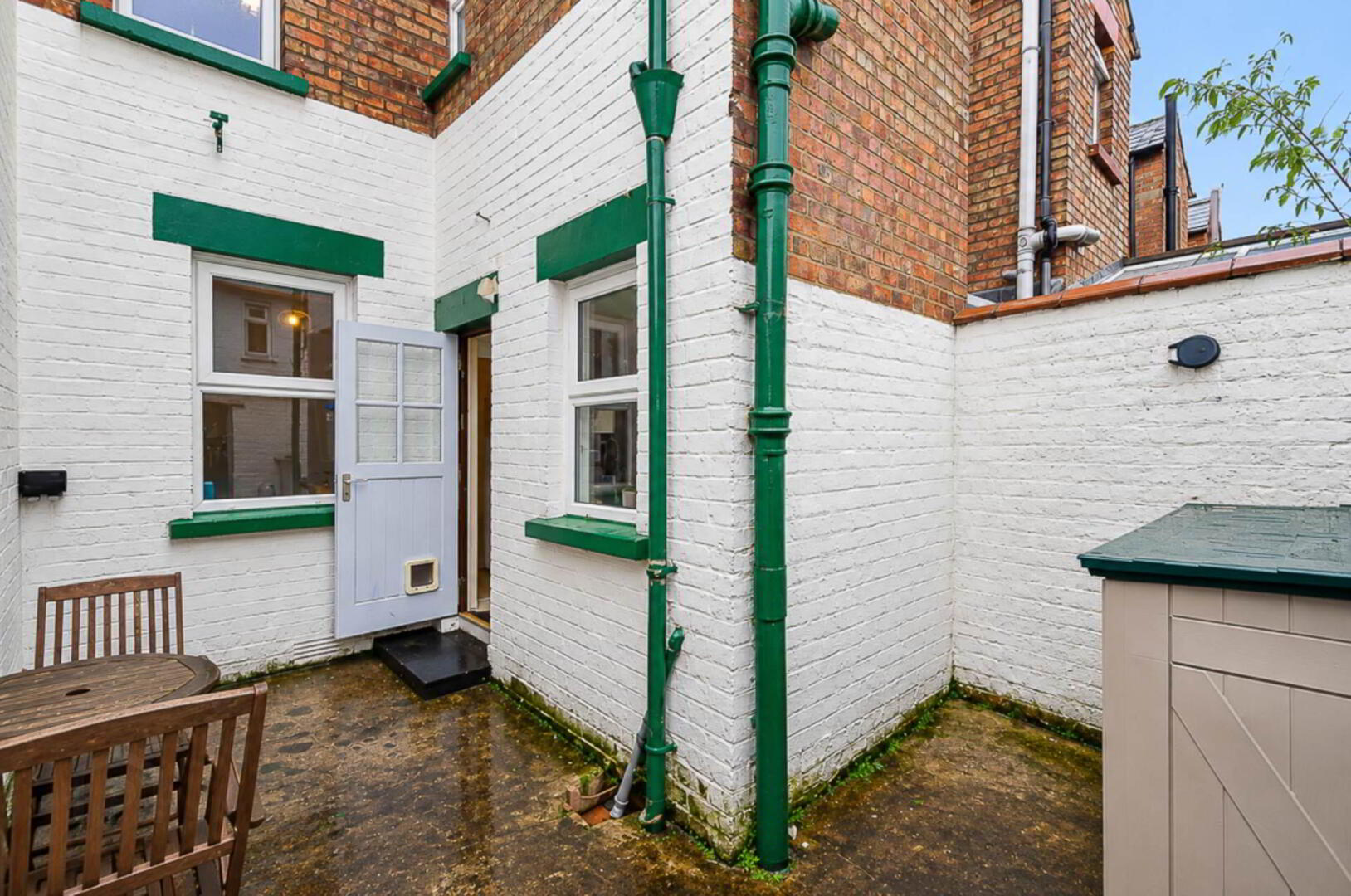 20 Willowholme Drive 33 of 33