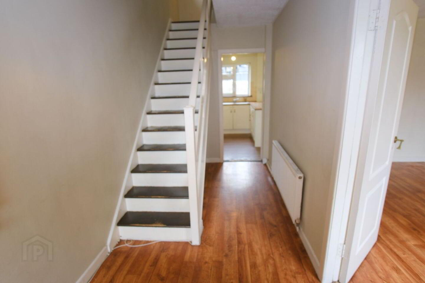 3 Oak Drive 2 of 16