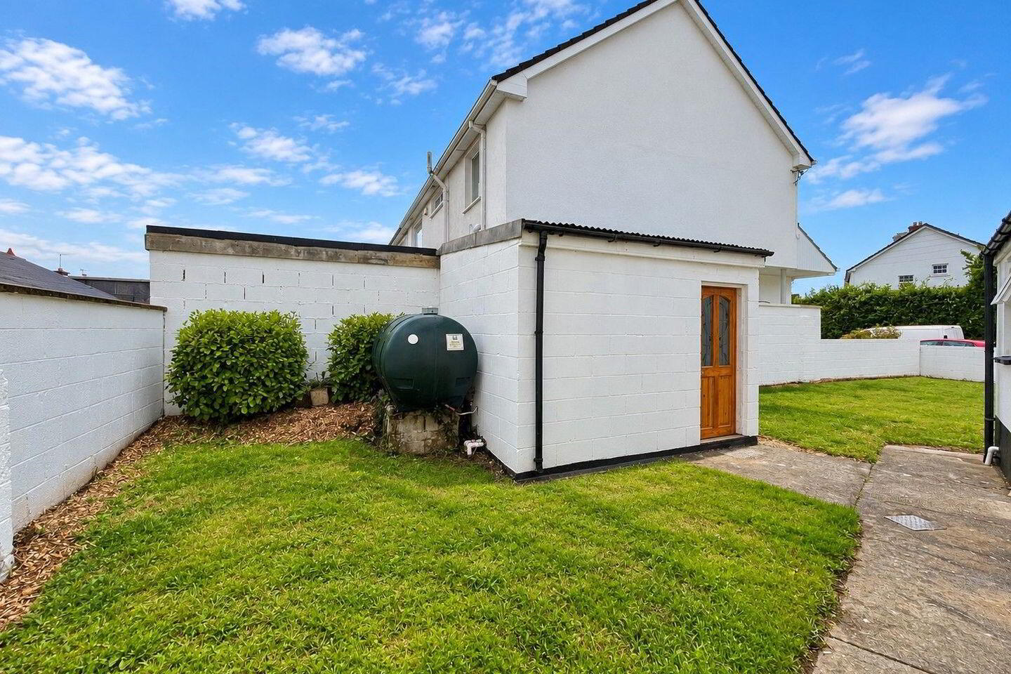 1 Beechpark Grove 18 of 18