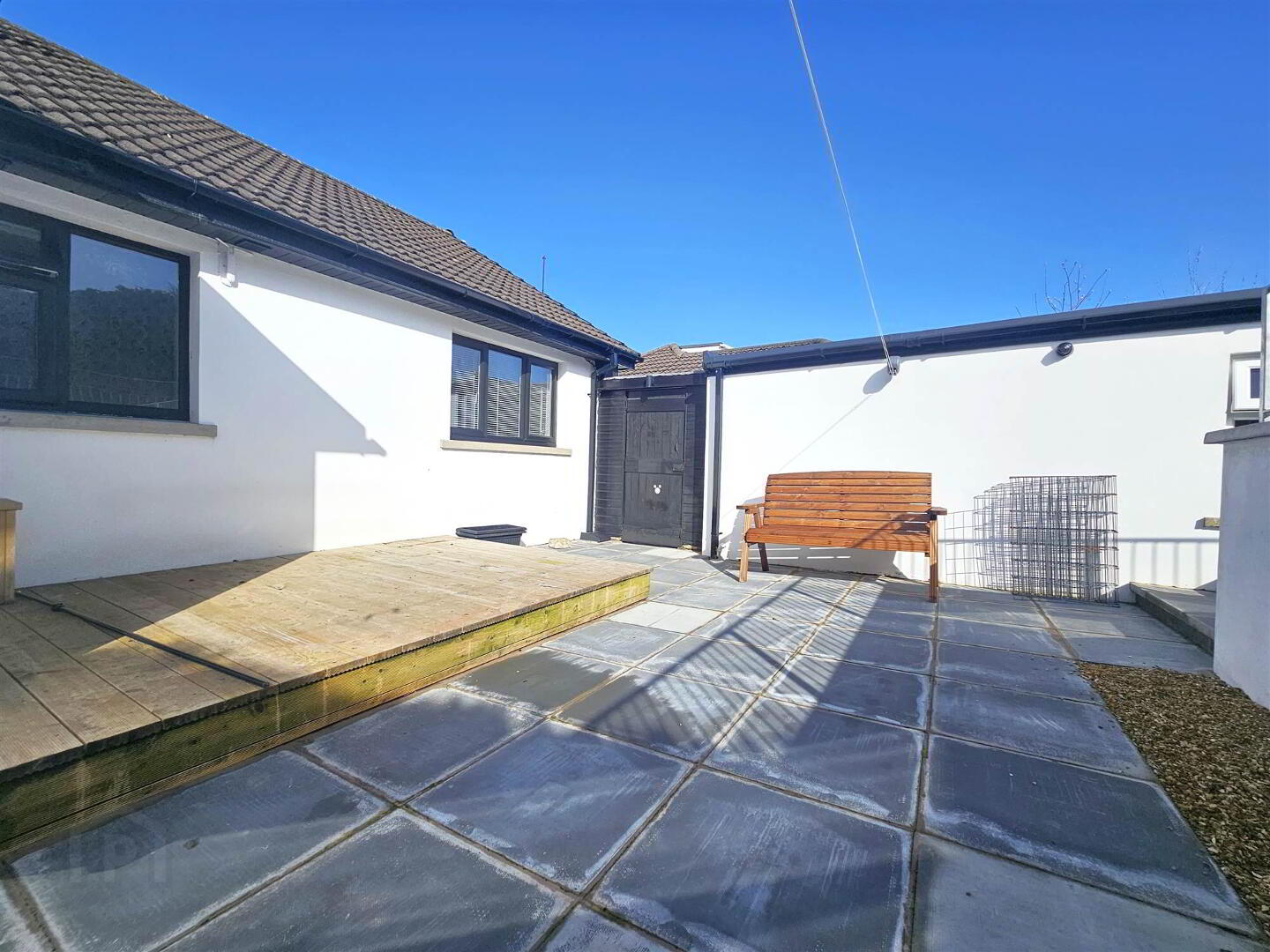 6 Traherne Gardens 25 of 26