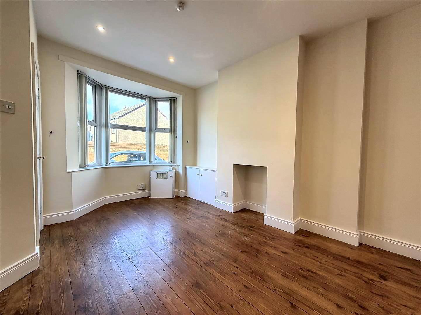 69 Connsbrook Avenue 2 of 14
