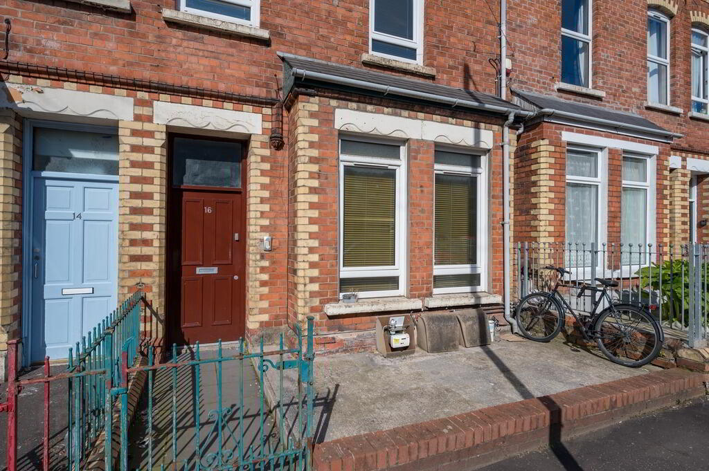 Flat 2, 16 Ireton Street 2 of 10