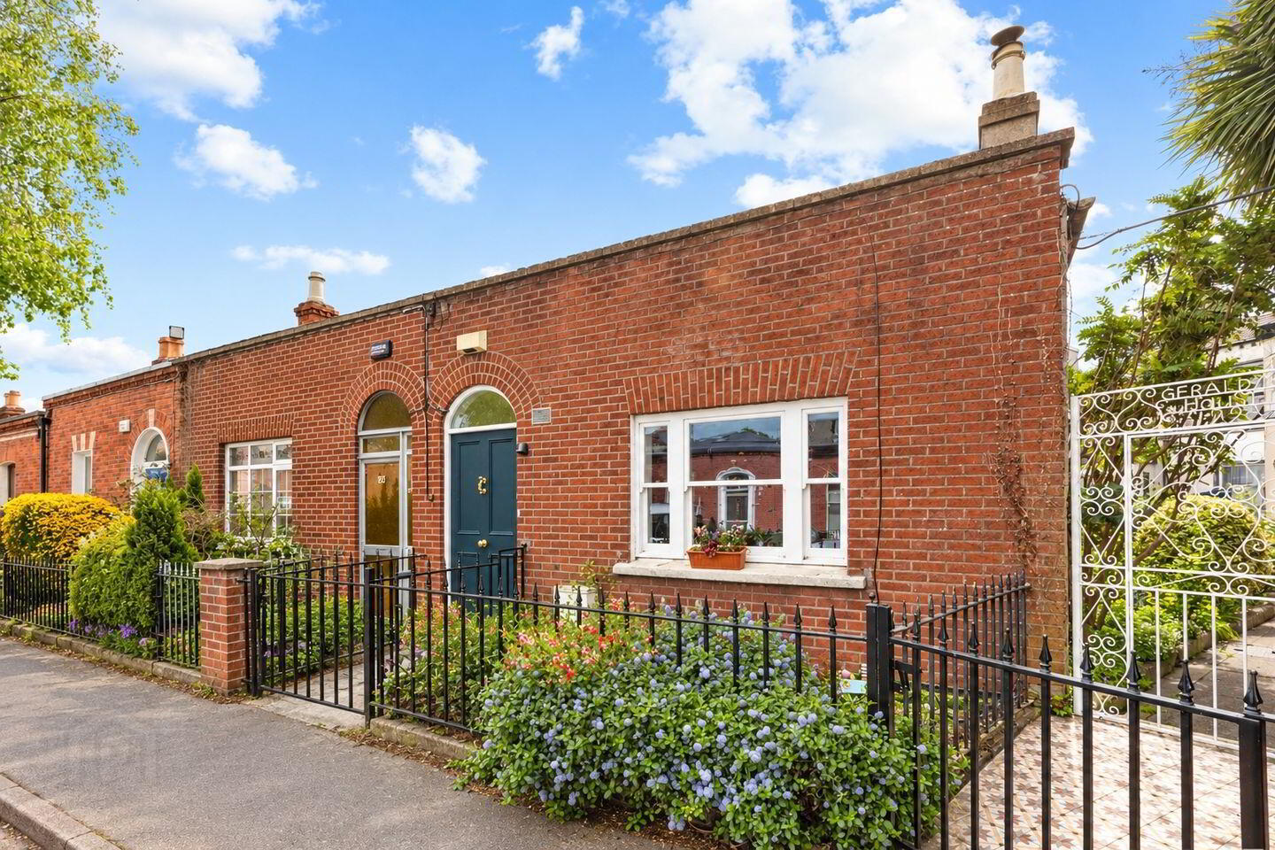 23 Geraldine Street 1 of 13