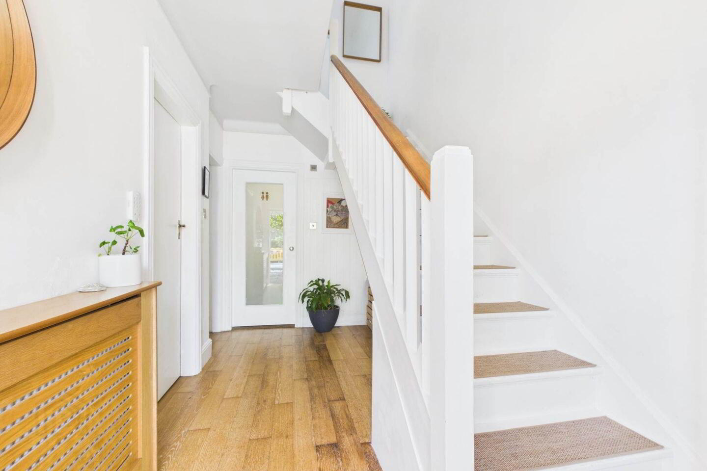 129 Dunluce Road 2 of 28