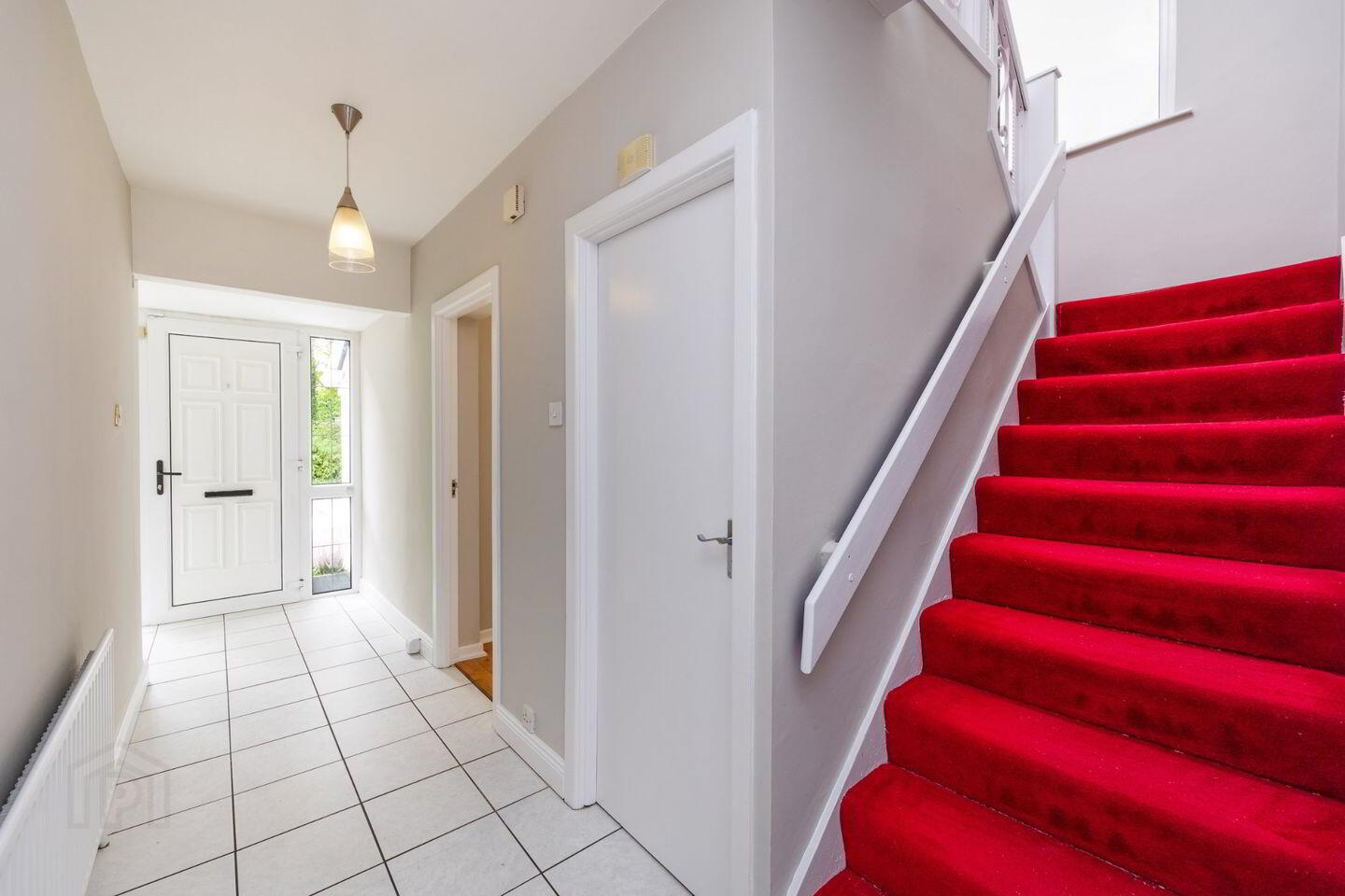 9 Stockton Grove 2 of 17