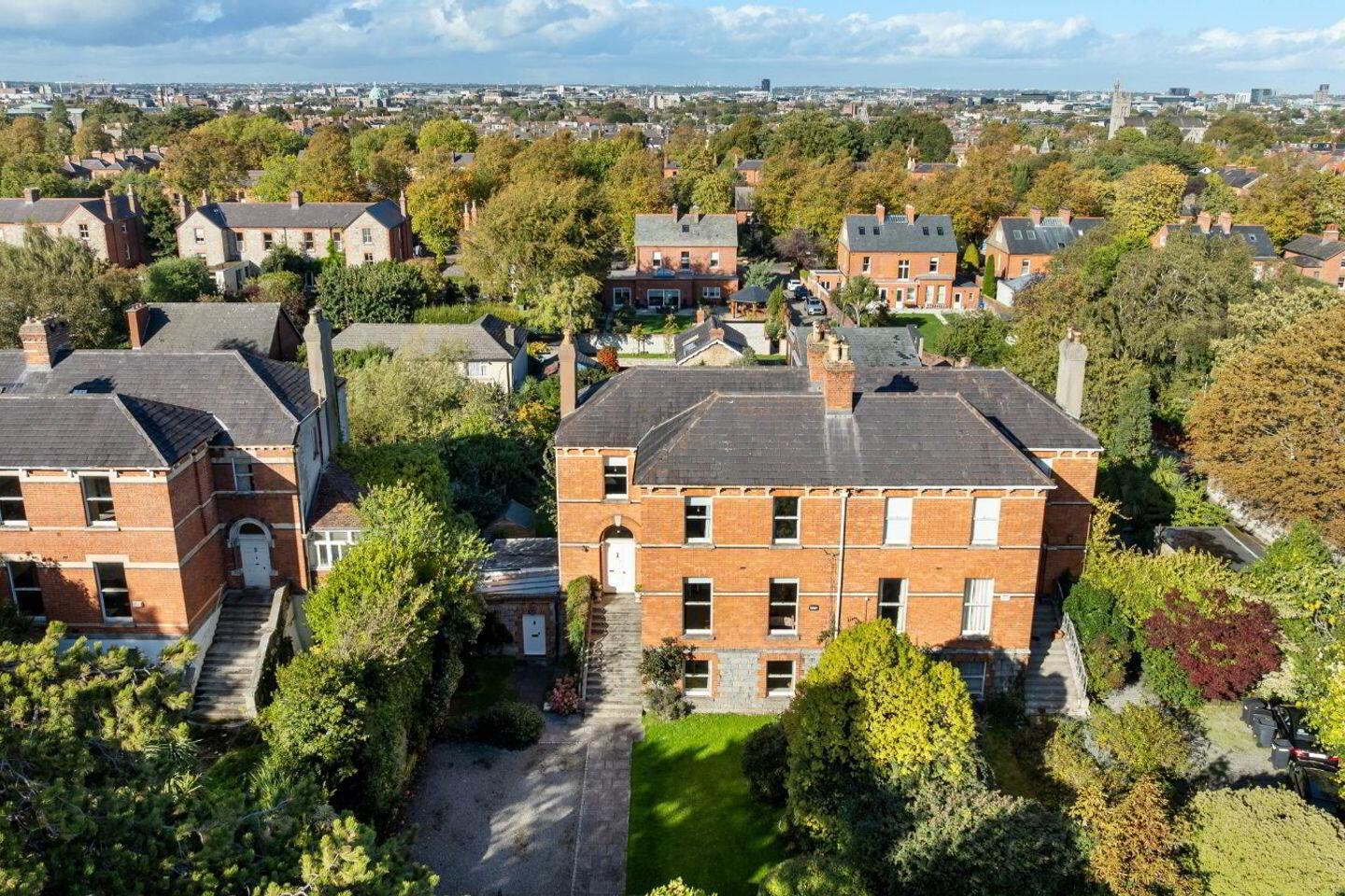 21 Palmerston Park 2 of 44