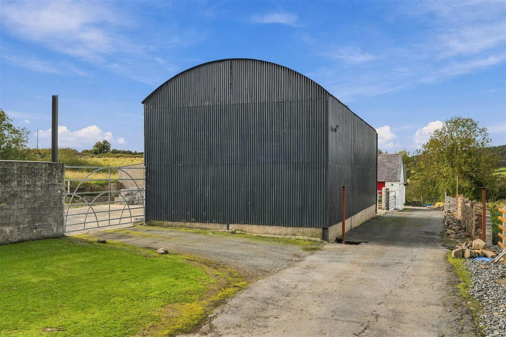 Hillhead Cottage, 11 Annadorn Road 21 of 22