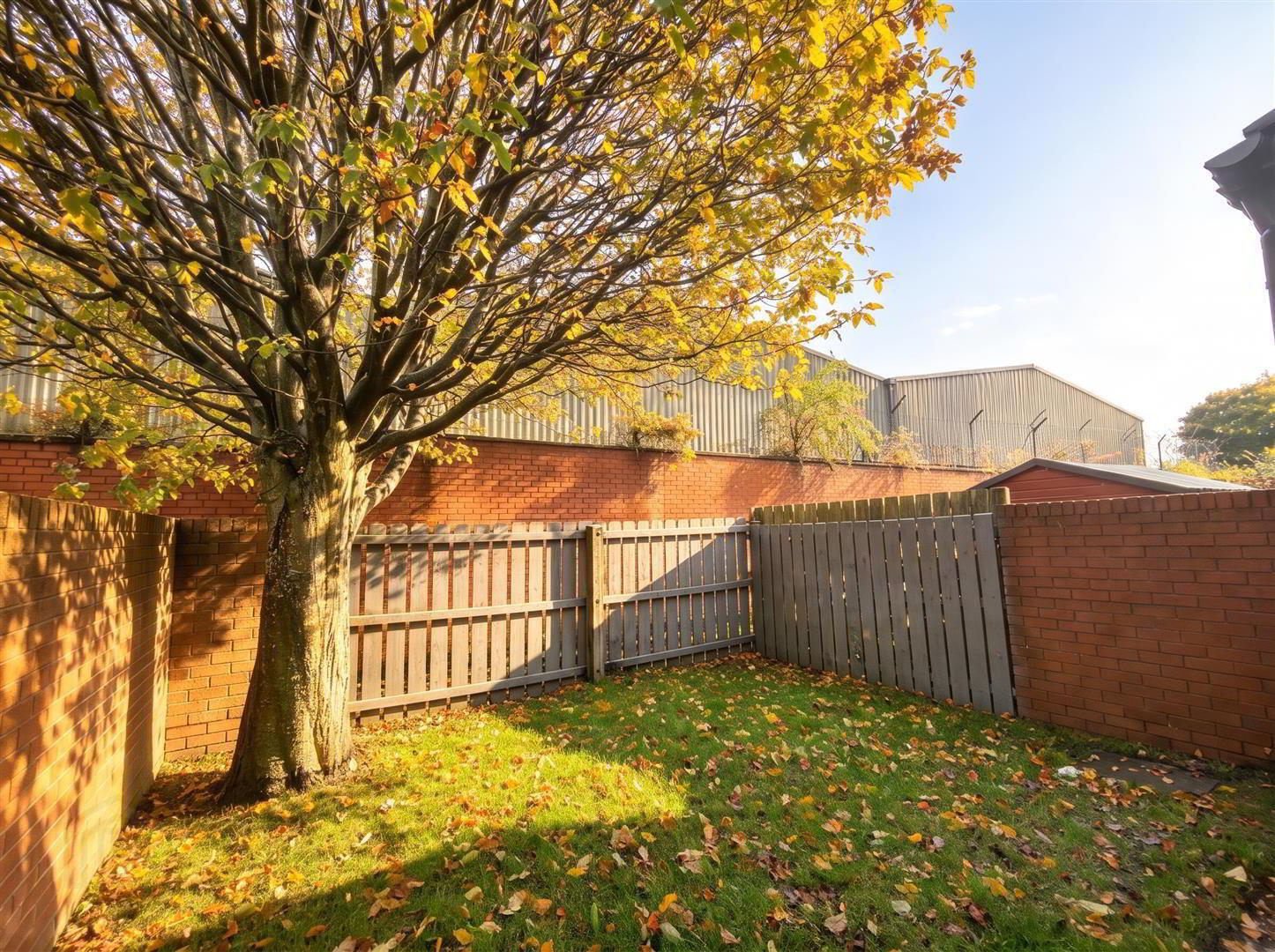 13 Hillview Court 27 of 28