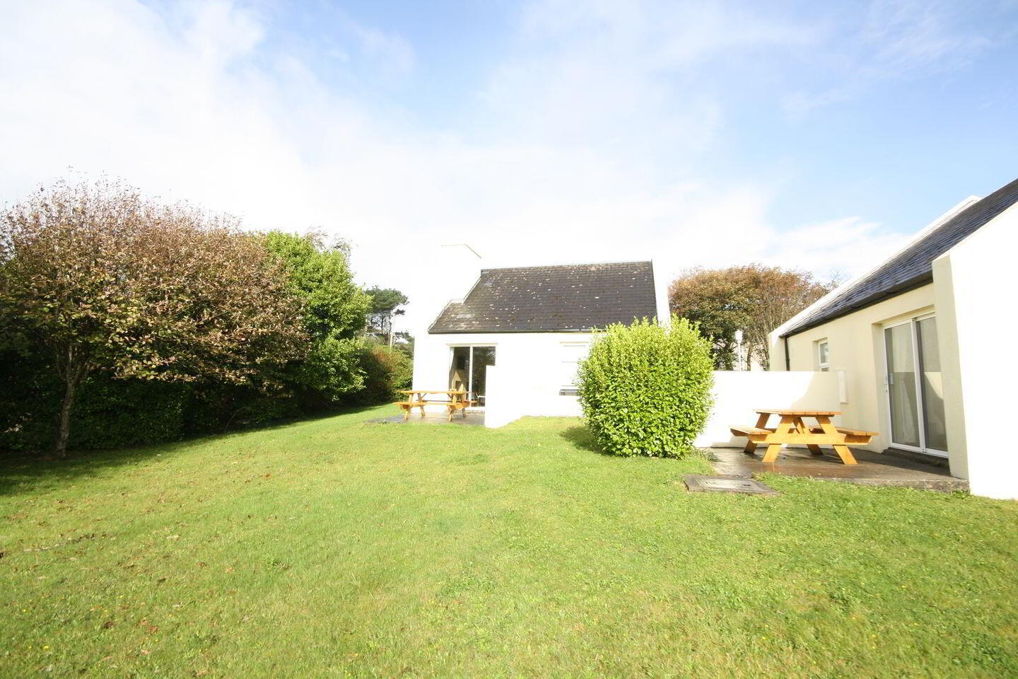 Carraroe Holiday Cottages 13 of 14