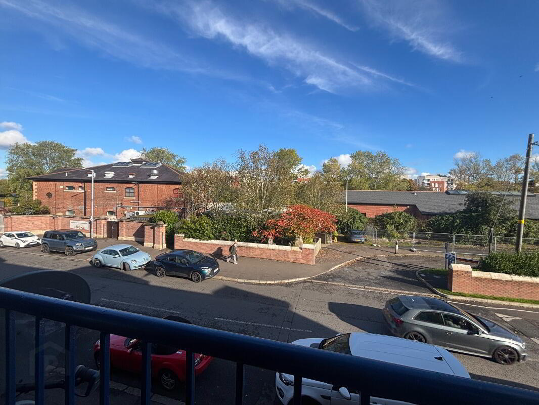 28 Lockside Court 8 of 8