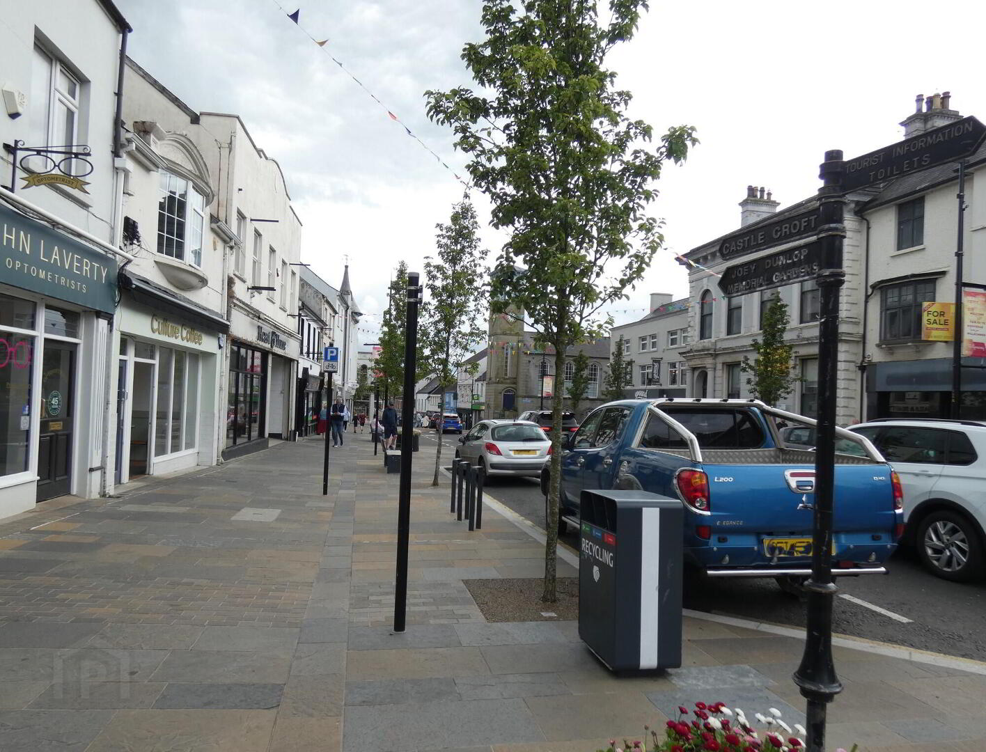 17 High Street 2 of 25