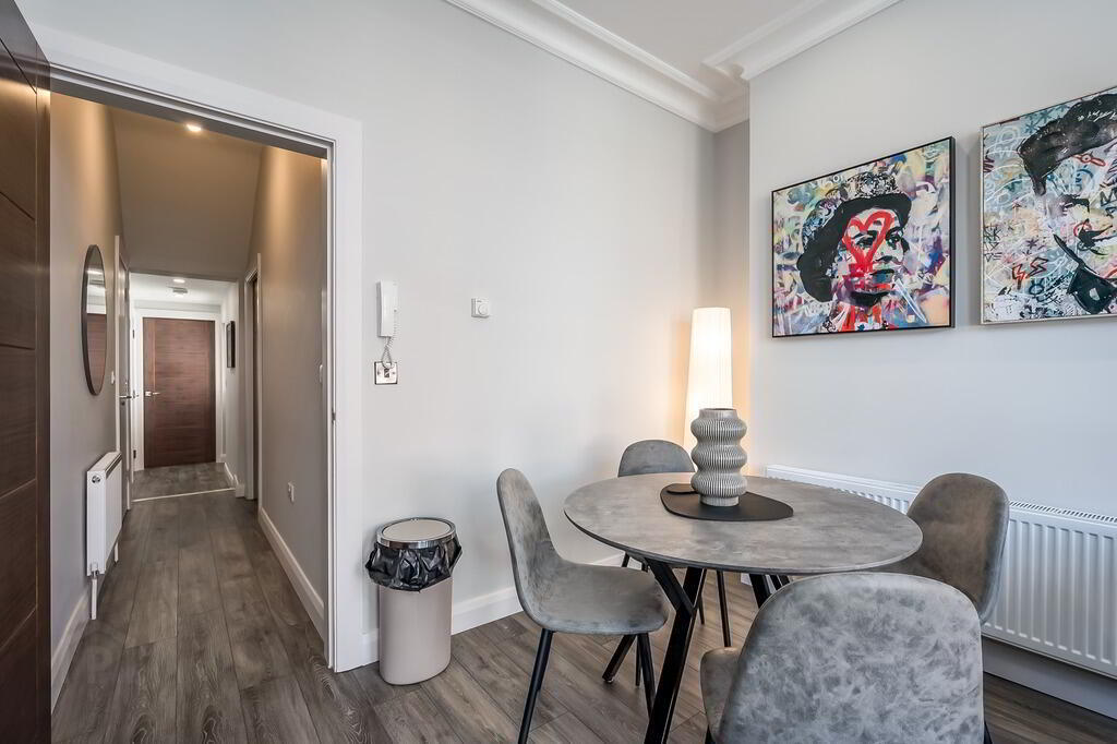Apartment 1 114 Malone Avenue 19 of 19