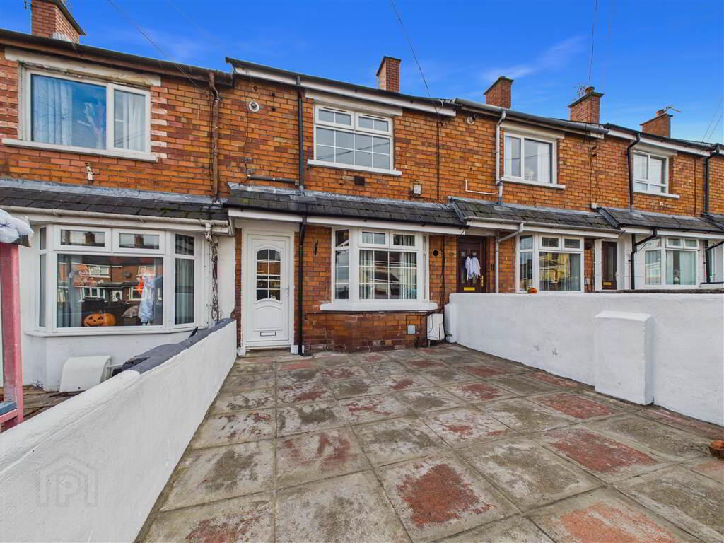 85 Farringdon Gardens 18 of 19