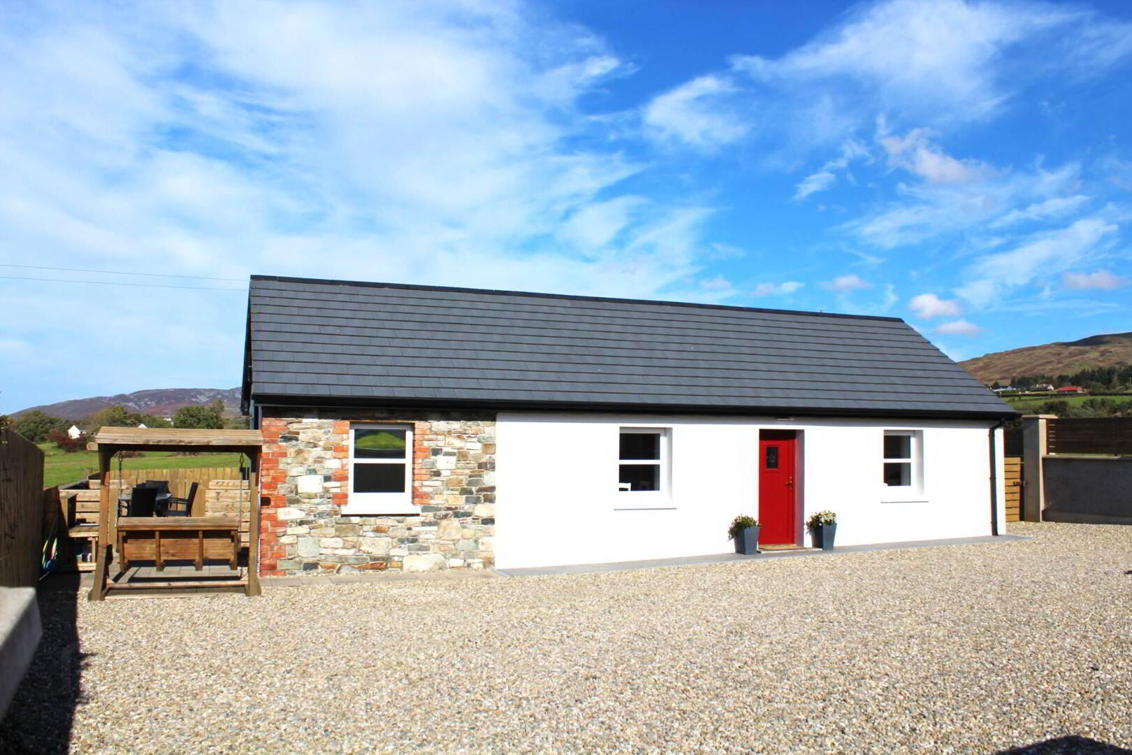Biddys Cottage 1 of 12