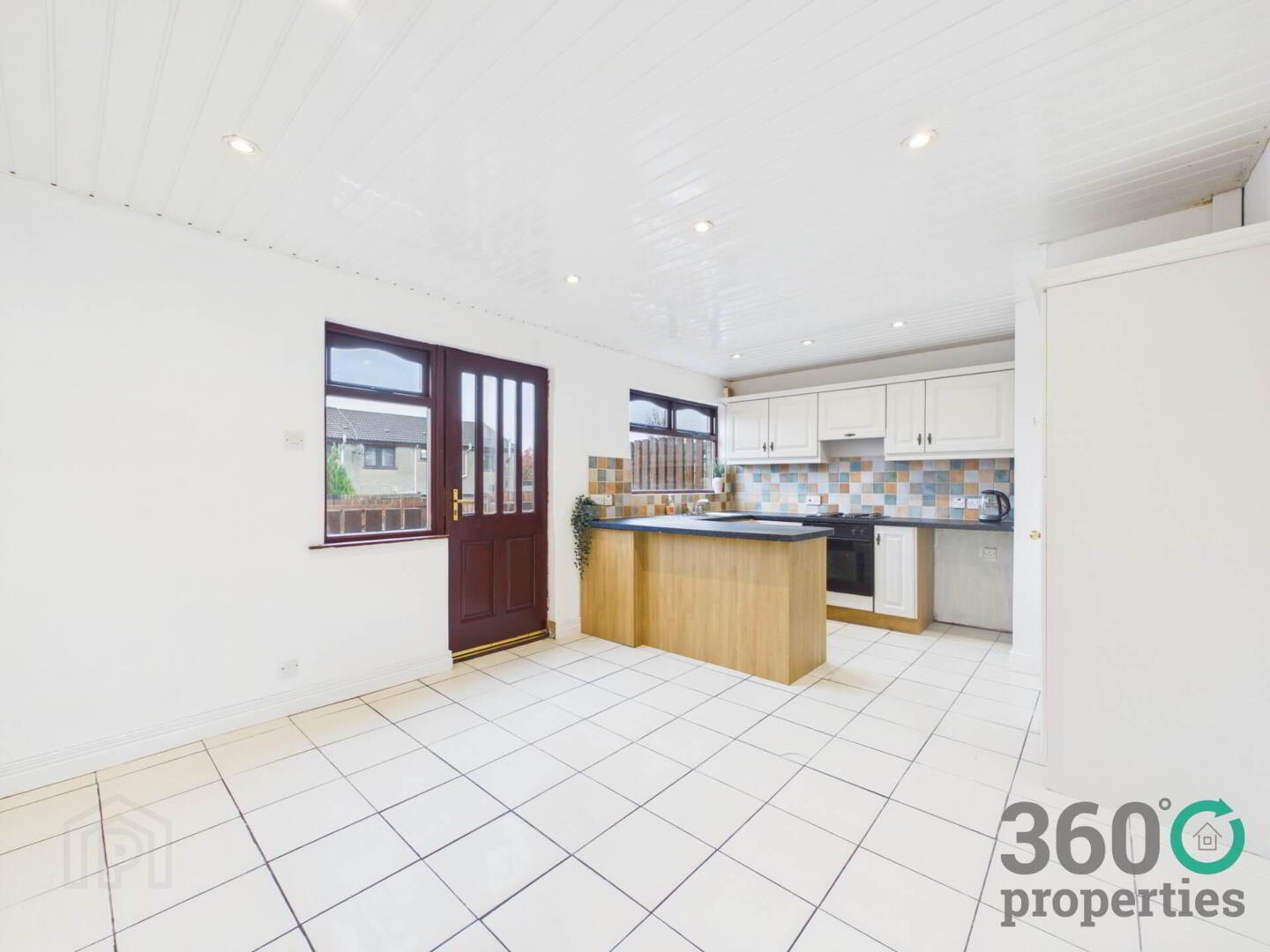 70 Dunvale 3 of 13