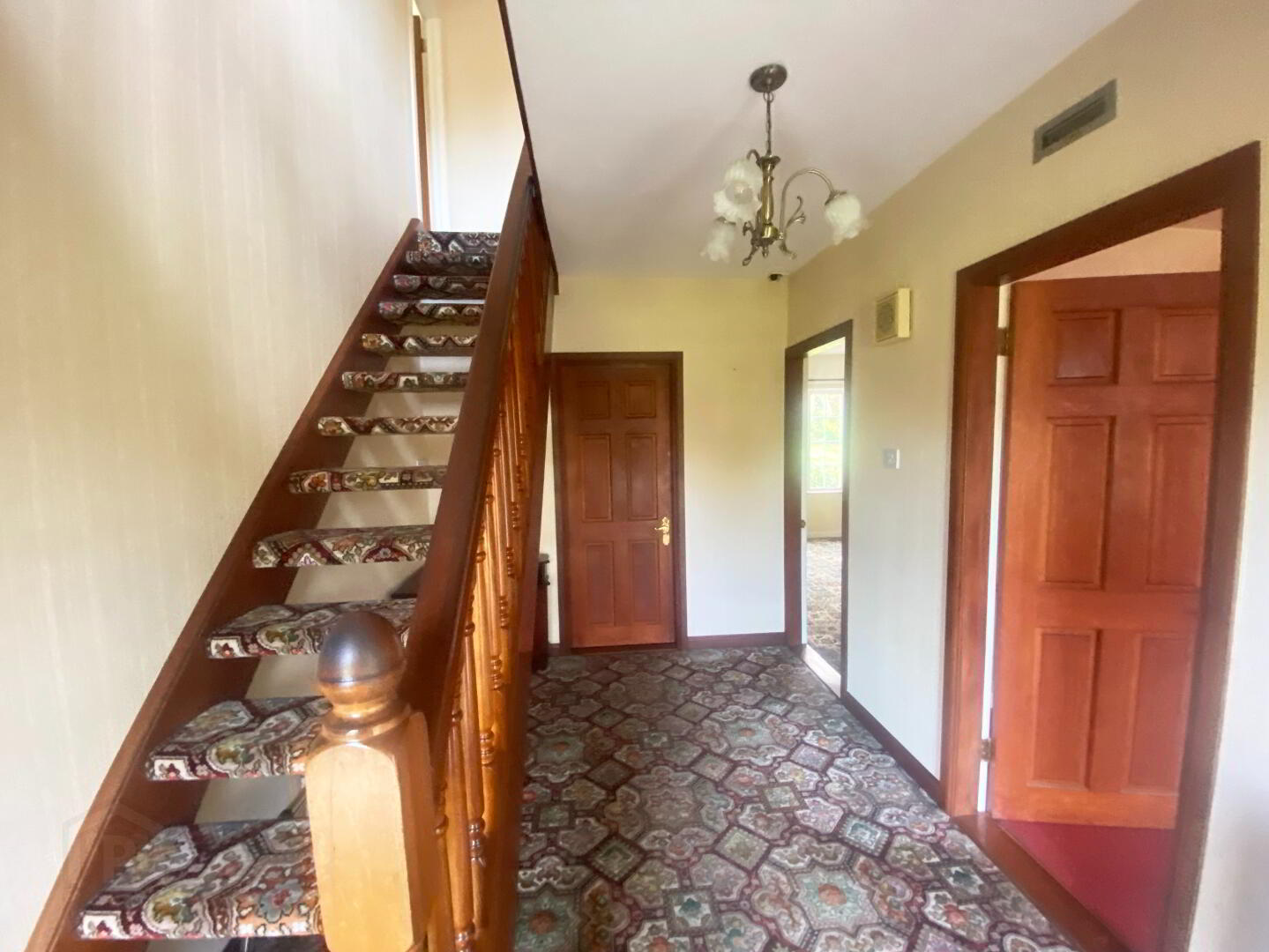 34 Castlewellan Road 3 of 21