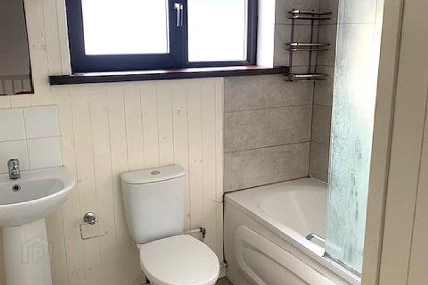 20 Ballyloughane Road 22 of 23