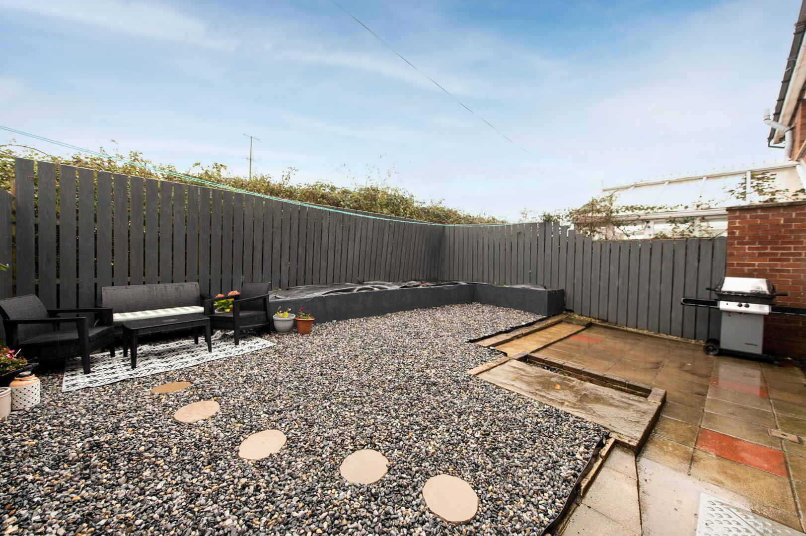 7 Longfield Gardens 21 of 21