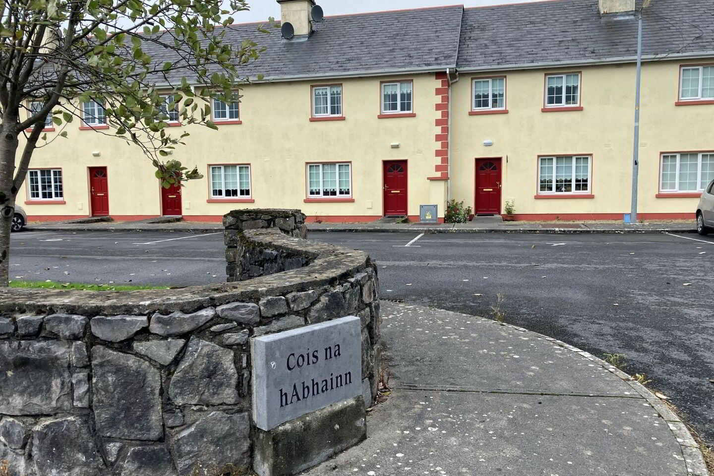 8 Cois Na Habhainn 13 of 13