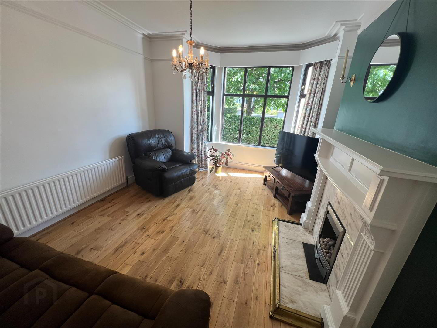3 Ashfield Crescent 3 of 12