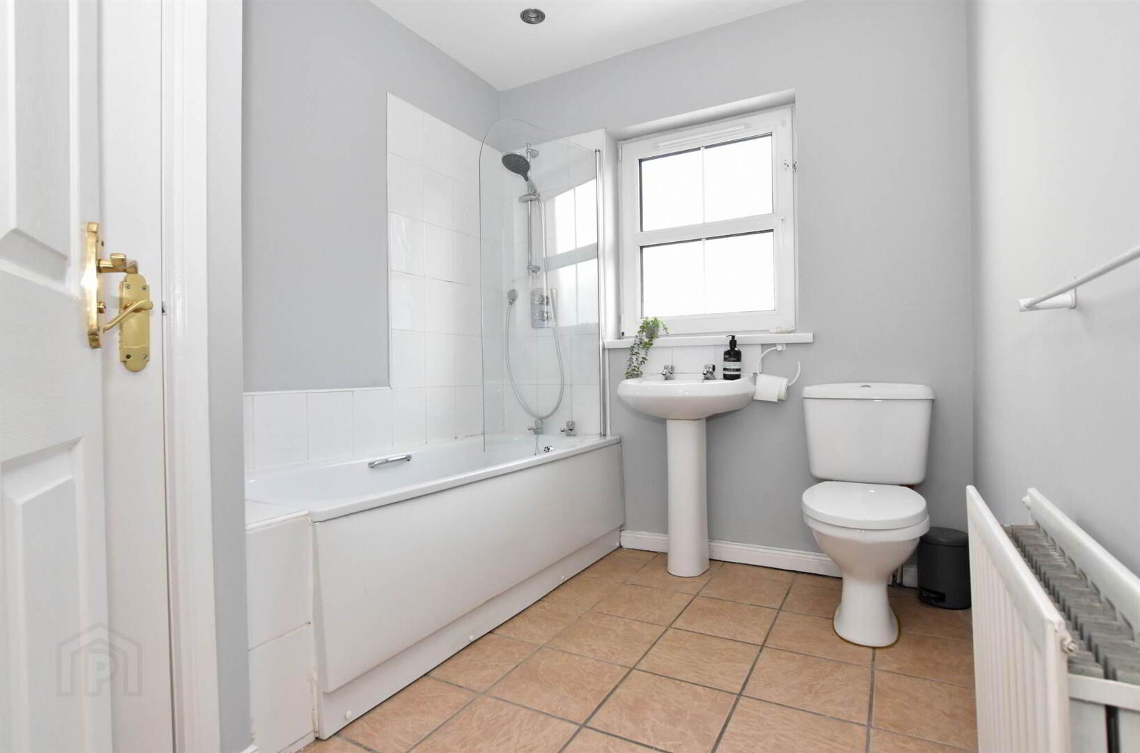 APARTMENT 3 2A Pound Street 9 of 10