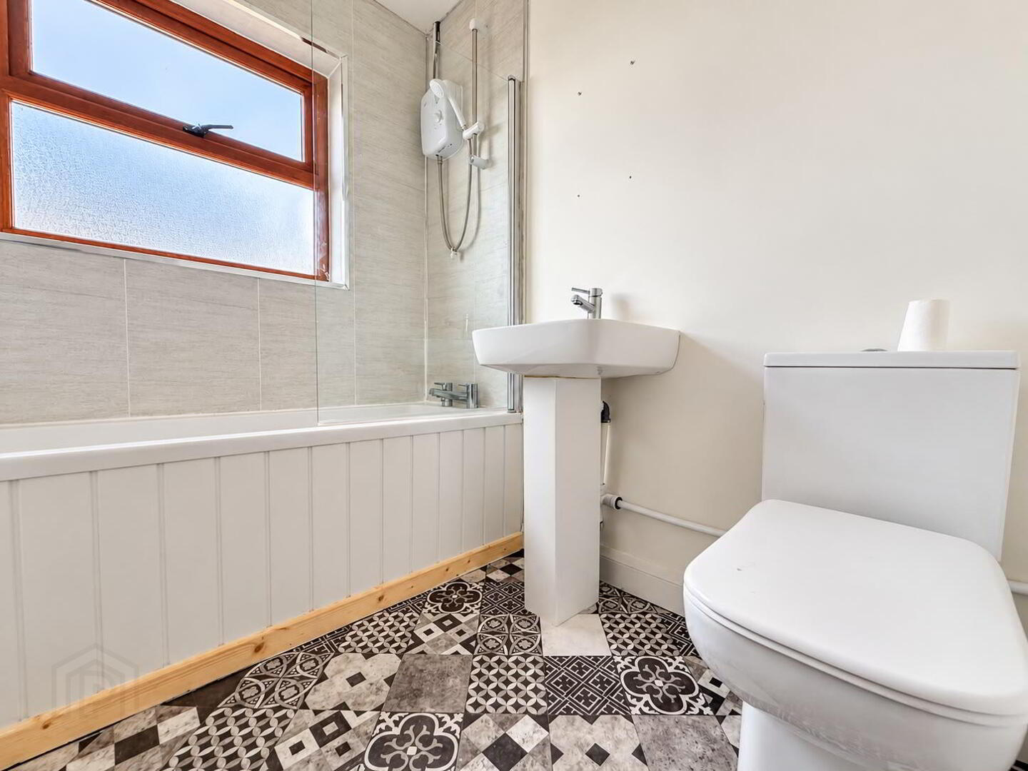 1 Prospect Terrace, Prospect Road 11 of 12