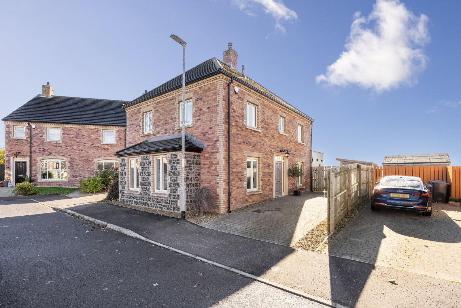 30 Millers Park Avenue 2 of 45
