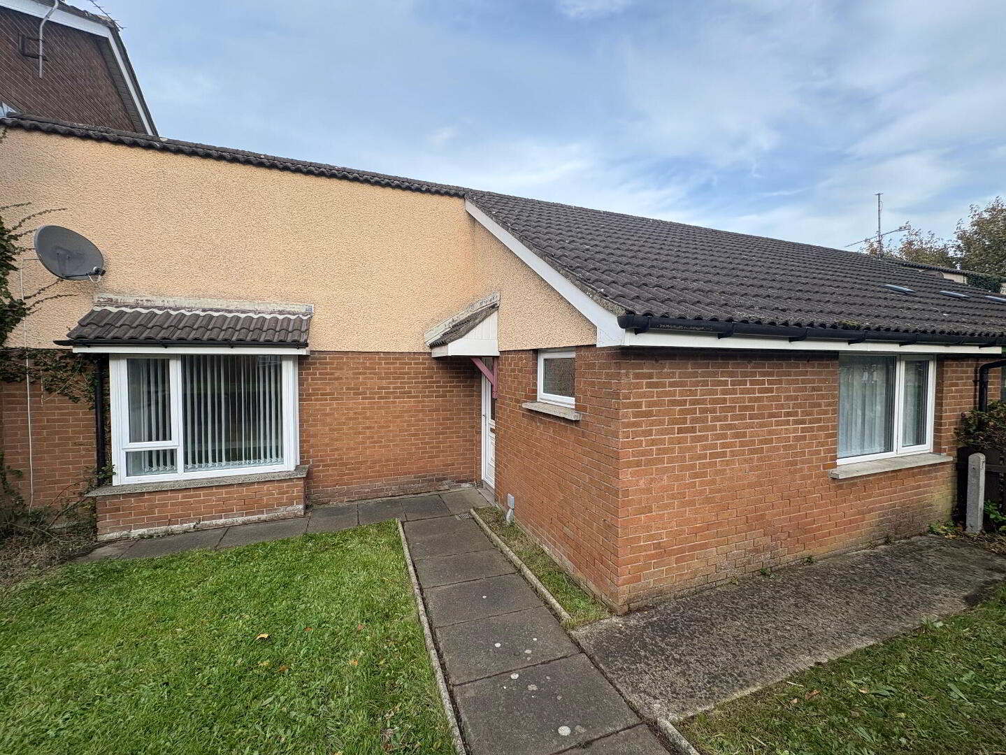 196 Ballyoran Park 2 of 30