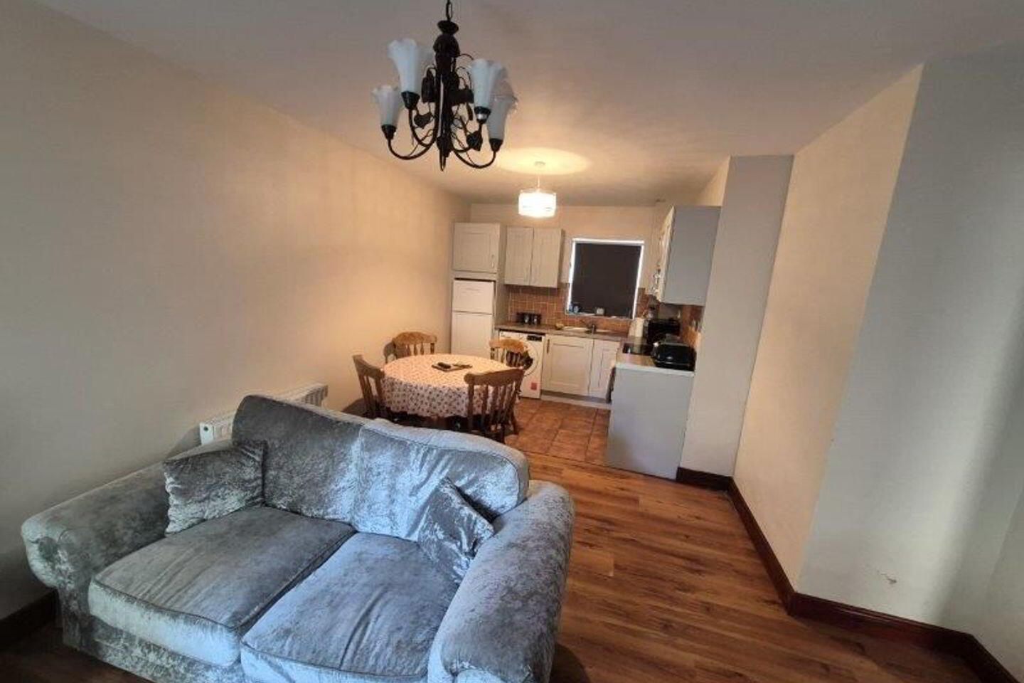 Apartment 3 Bakers Court 3 of 16