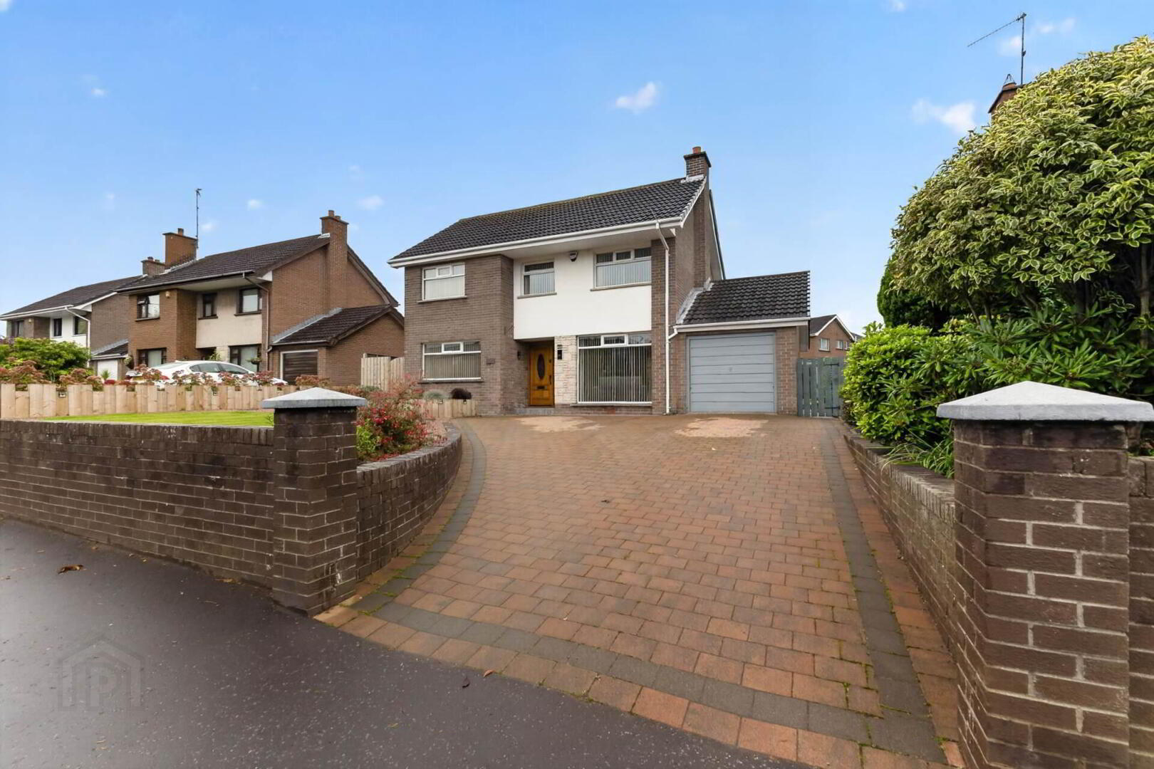 68 Belsize Road 1 of 24