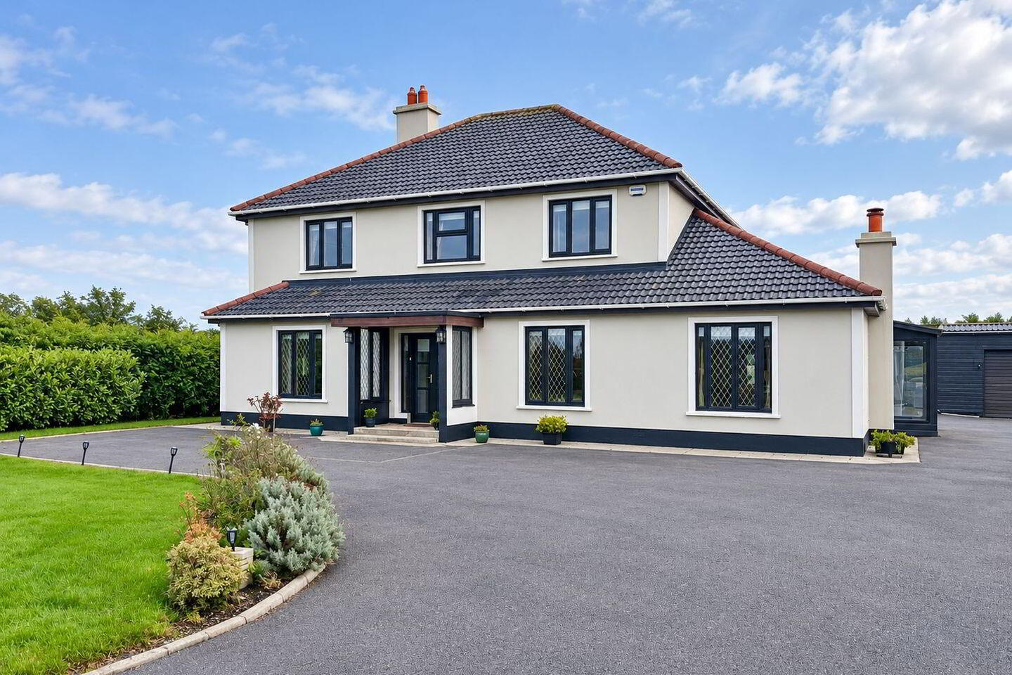 Deerpark House, Ballinvoher 1 of 40