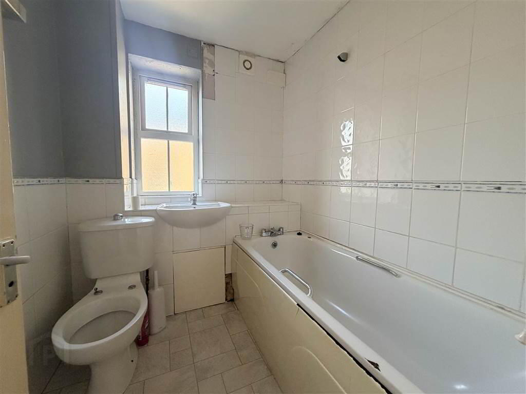 Apt 43 Gleann Dara, 14 Old Suffolk Road 8 of 9