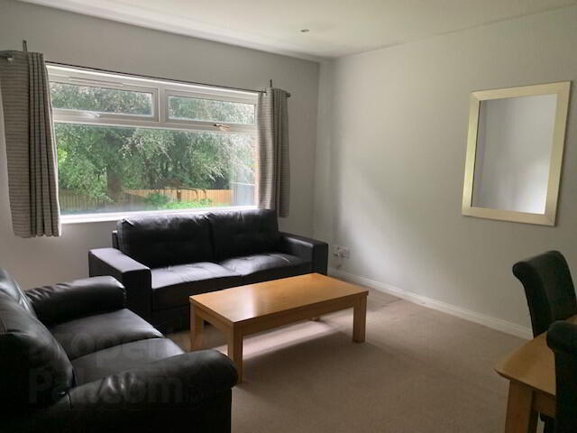 35 Kirkliston Drive 4 of 13