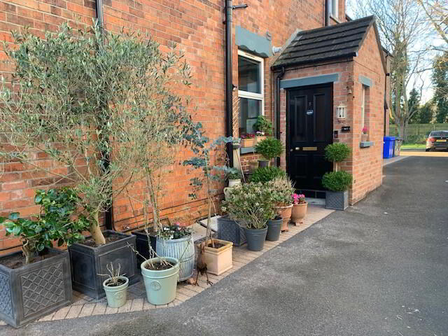 35 Kirkliston Drive 2 of 13