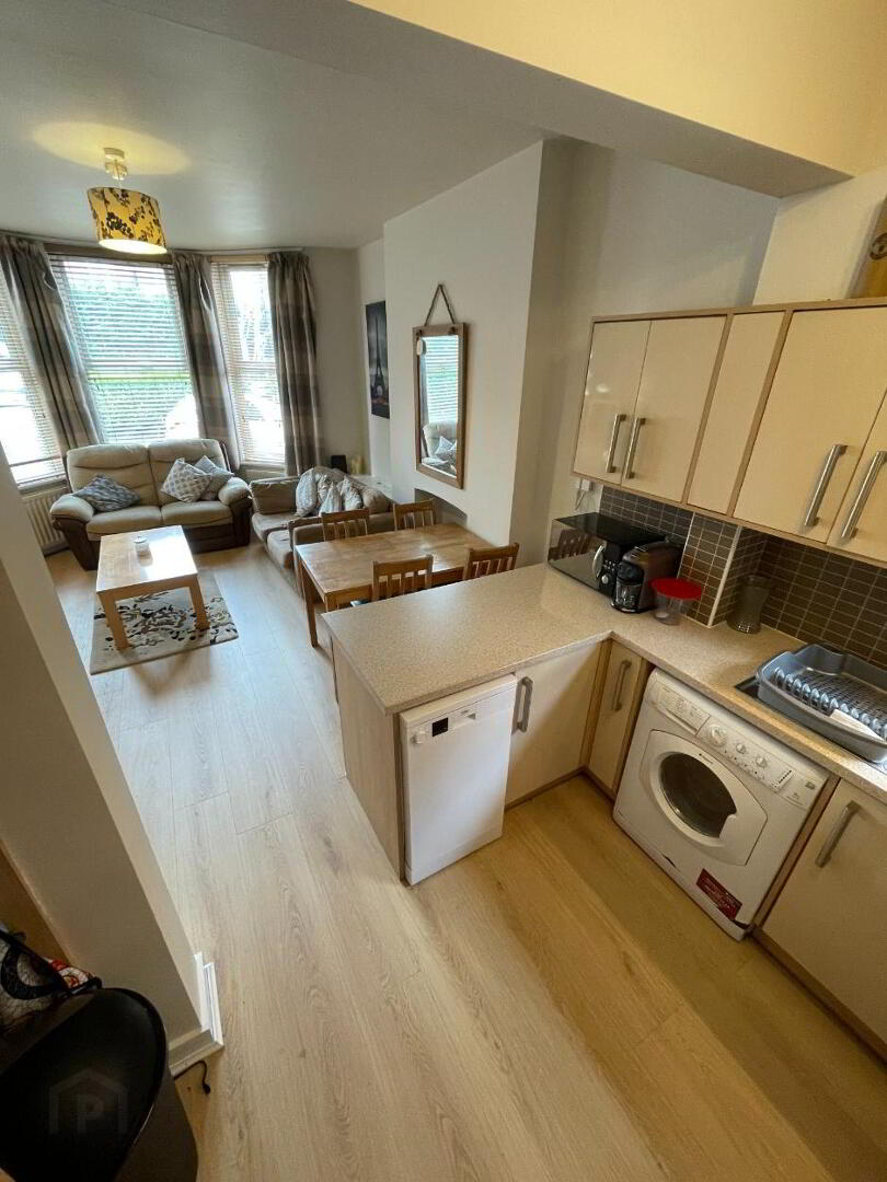 Unit 2, 412 Ormeau Road 2 of 10