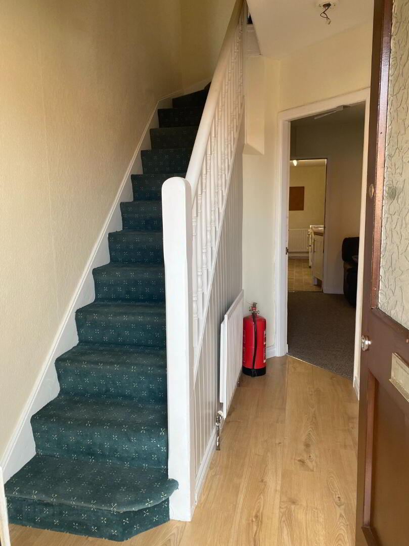 54 Lower Windsor Avenue 2 of 11