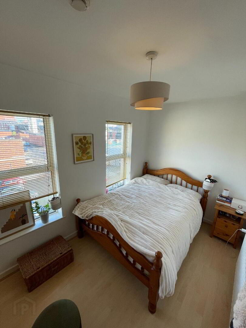 Unit 4, 114 Donegall Pass 5 of 10