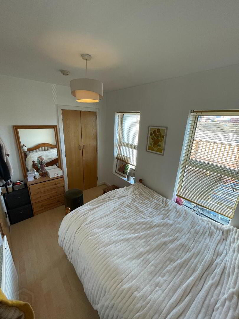Unit 4, 114 Donegall Pass 6 of 10