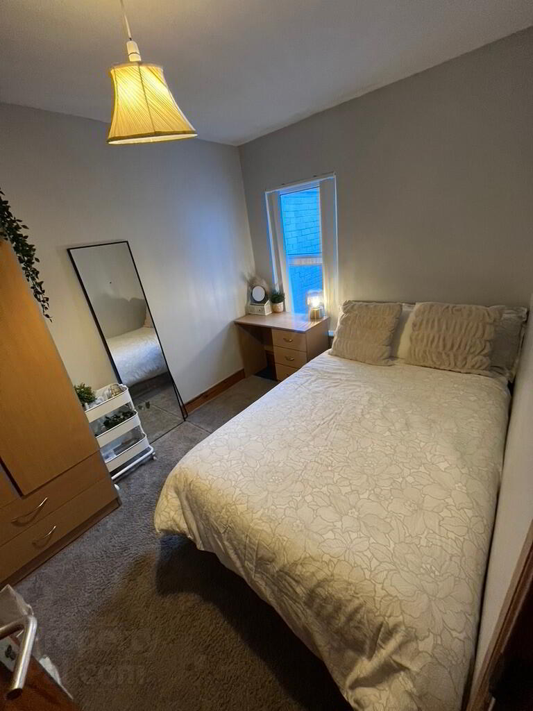 45 Carmel Street, University Area 13 of 18