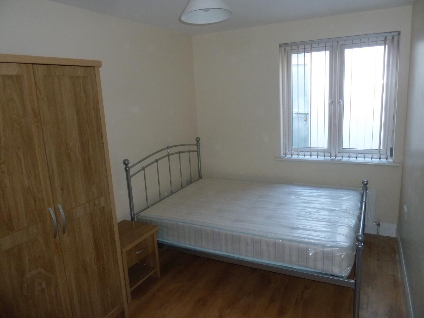 Flat 1 83 Sandhurst Drive 5 of 7
