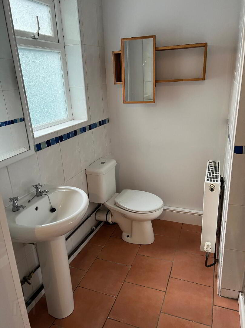 Unit 4, 66 Shore Road 7 of 8