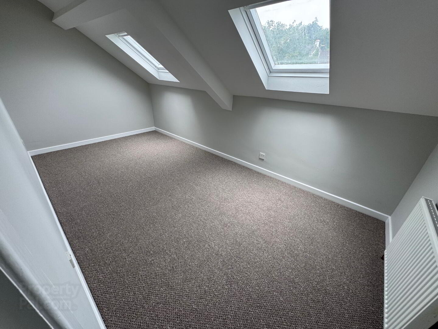 Apt 8 Invermore House, Ilse Court 5 of 6