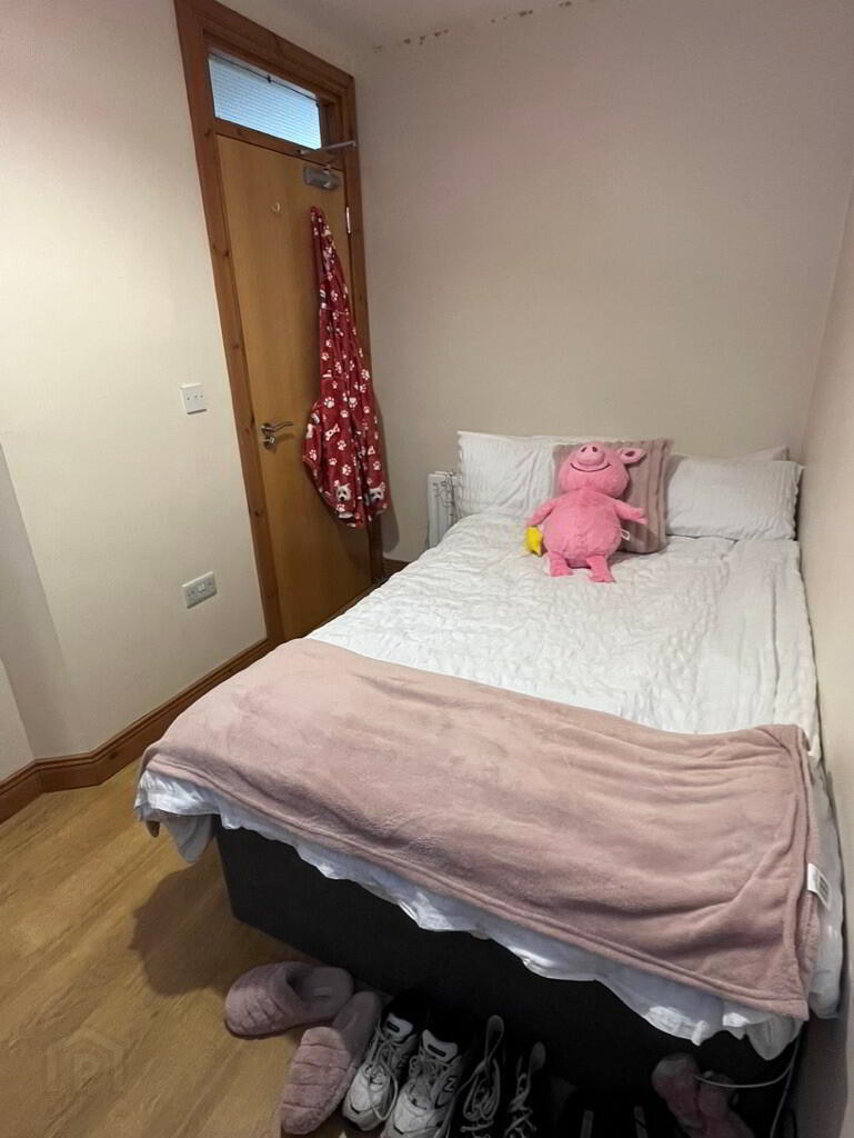 Flat 2 10 Ireton Street 12 of 14